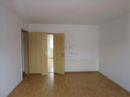 Helle gutaufgeteilte 3-Zimmerwohnung mit Balkon in Duisburg-Wanheimerort! - Foto 3