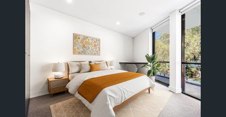 APPLICATION APPROVED - Three Bedroom Waterfront Apartment With City Views - Photo 4