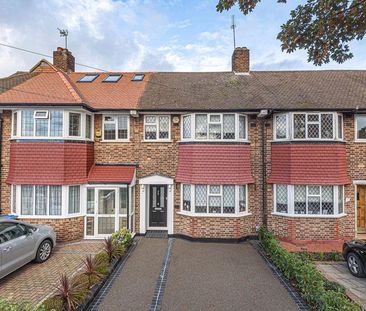 3 bedroom terraced house to rent - Photo 2