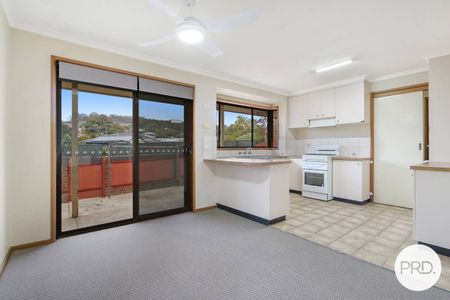 BRIGHT AND SPACIOUS! - Photo 5