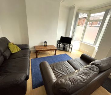 4 bedroom house share to rent - Photo 1
