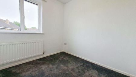 4 bedroom detached house to rent - Photo 5