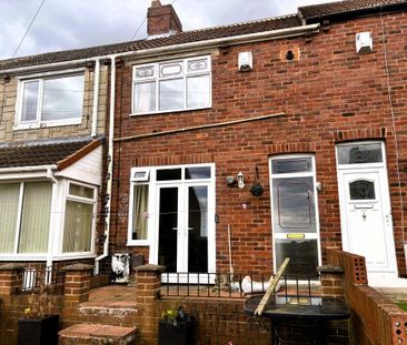 2 bedroom terraced house to rent - Photo 2