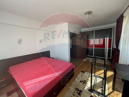 Apartament cu 4 camere de închiriat în zona Calea Bucur... - Fotografie 2
