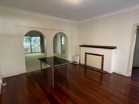 25 Tain Street, Applecross, WA 6153 - Photo 3