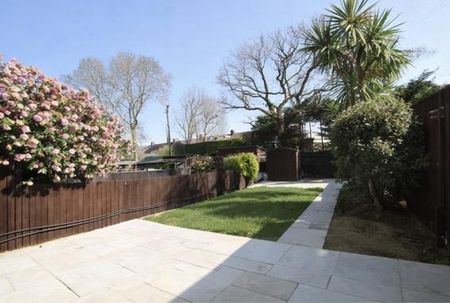 4 bedroom terraced house to rent - Photo 5