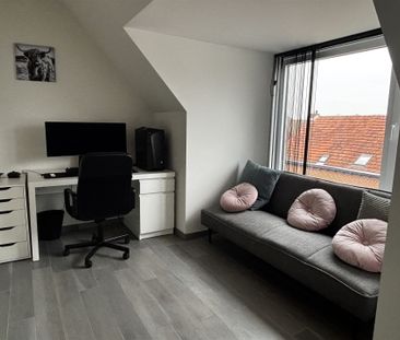 Modern en energiezuinig duplexappartement met 2 slpk, terras en aut... - Photo 2