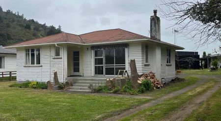 Awesome Value Three Bedrooms Plus Garage - Photo 3