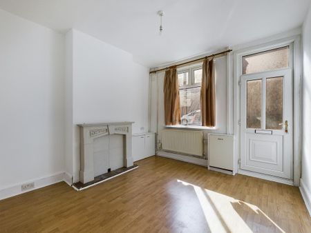 2 bedroom terraced house to rent - Photo 2