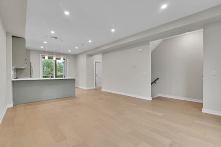 For Lease - 359 Rhonda Stewart Private, Stittsville - Munster - Richmond, Ontario - Photo 2