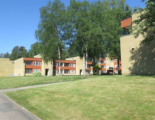 Örabergsvägen 9 - Foto 1