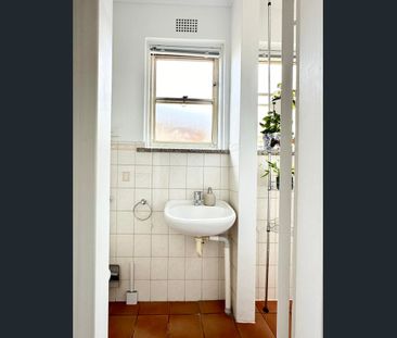 Furnished Studio apartment with Leafy Outlook - Photo 6