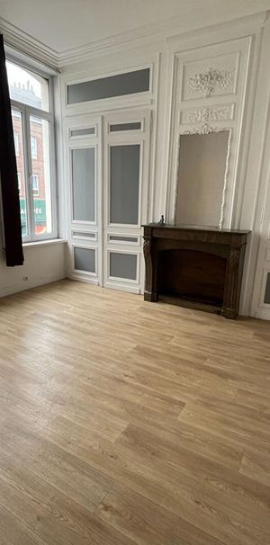 Location Appartement 1 pièce 27m² LILLE 59000 - Photo 1
