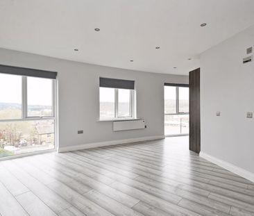 105 Cuthbert Bank Road, Sheffield - Photo 6