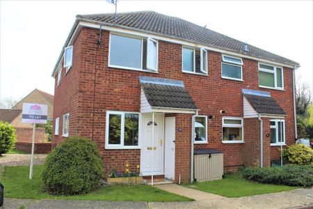 1 bedroom semi-detached house to rent - Photo 2