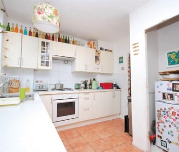 4 bedroom townhouse to rent - Photo 4