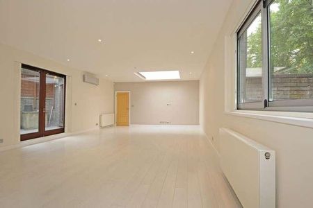 Hall Road, St John`s Wood, NW8 - Photo 2