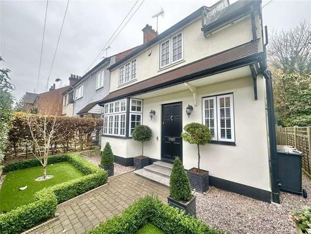 Watling Street, Radlett, Hertfordshire, WD7 - Photo 2