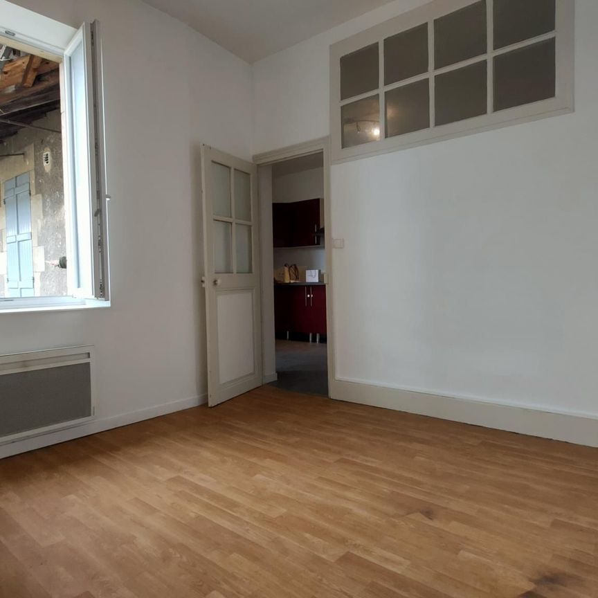 Location Appartement 3 pièces 66m² GUERIGNY 58130 - Photo 1