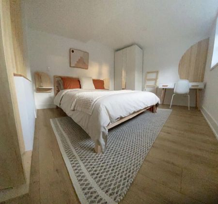 For Lease - 100 Stephen Drive, Toronto, Ontario - Photo 2