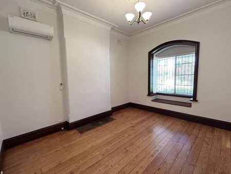 280 Wardell Road Marrickville - Photo 2