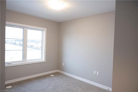 For Lease - 142 Oat Lane, Kitchener, Ontario - Photo 4