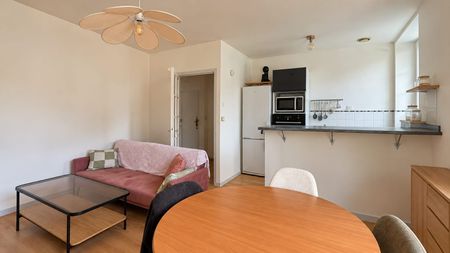 Location Appartement 2 pièces 40m² POITIERS 86000 - Photo 3