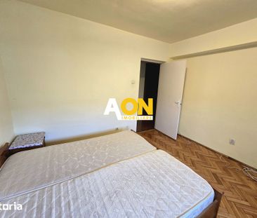 Apartament cu 2 Camere, Etaj 3, Zona Mercur - Cetate - Fotografie 5