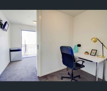 21/17 Macquarie Street, Prahran, Vic 3181 - Photo 6