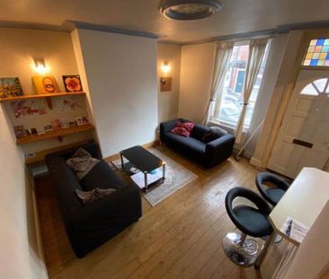 2 bedroom house to rent - Photo 1