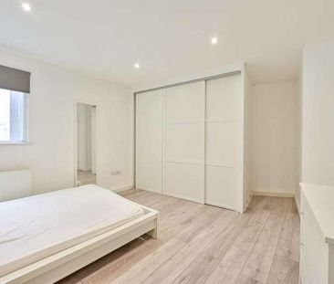 Heritage Place, Earlsfield, SW18 - Photo 2