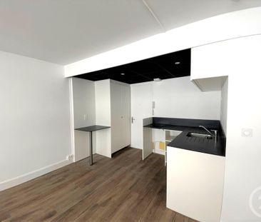 Location Appartement 1 pièce 27m² CHERBOURG-EN-COTENTIN 50100 - Photo 1