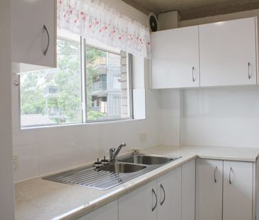 NORTH FACING APARTMENT WITH ESCARPMENT VIEWS - Photo 1