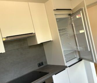 Neu sanierte 2 Zimmer Wohnung im Stadtzentrum - Photo 2