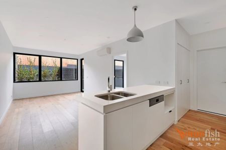 2 Bed, 2 Bath - Photo 5