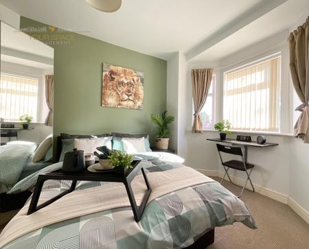 5 bedroom house of multiple occupation to rent - Photo 4