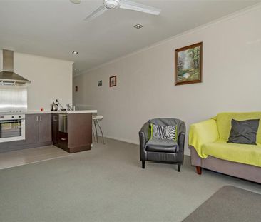 Modern Living in Marina Park - Photo 4