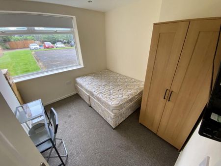 4 bedroom house to rent - Photo 4