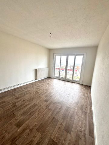 Appartement Montceau-les-mines 4 pièce(s) 71.76 m2 - Photo 2