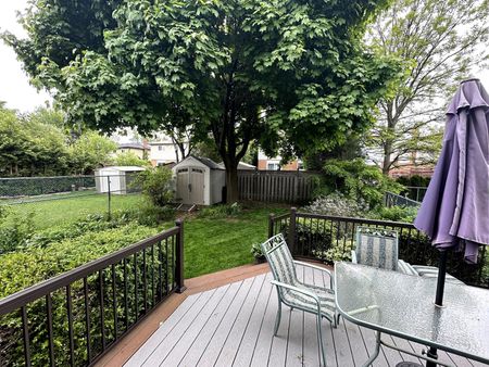 3 Bed, 2.5 Bath Upper Unit in Mississauga | Private Deck - Photo 3