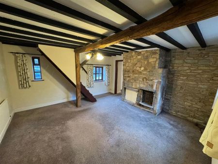 3 bedroom semi-detached bungalow to rent - Photo 5