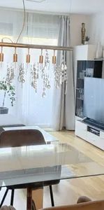 2-Zimmer-Gartenwohnung mit Terrasse in Floridsdorf - Bus direkt vor dem Haus - Photo 1