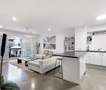 Beachside Two Bedroom Unit - Photo 1