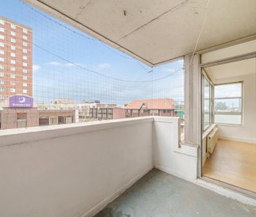 2 bedroom maisonette to rent - Photo 6