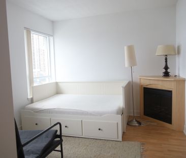 For Lease - 19 Avondale Avenue Unit# LPH14, Toronto, Ontario - Photo 5