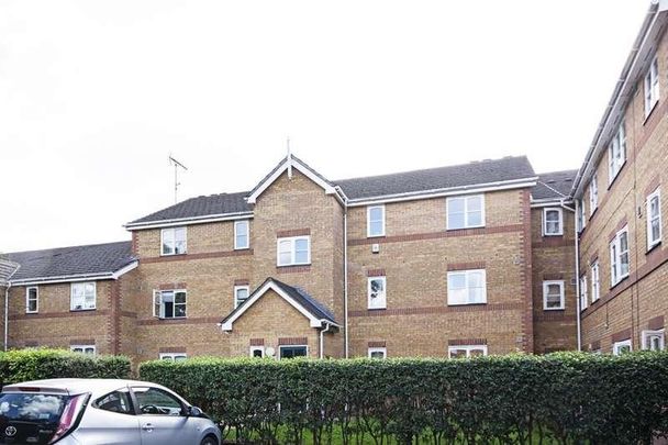 Norwood Close, Cricklewood, NW2 - Photo 1