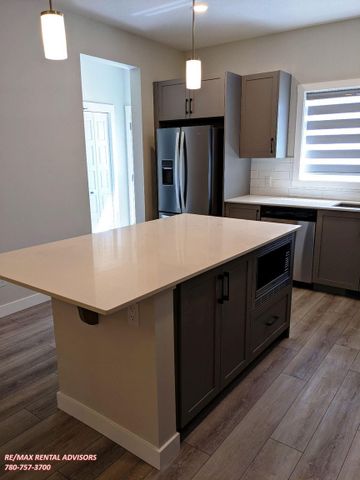 UPPER 84 Creekstone Drive Southwest - Photo 3