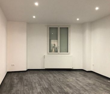 Location Appartement 3 pièces 79m² - Photo 1