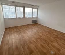 Location Appartement 1 pièce 27m² BORDEAUX 33000 - Photo 1