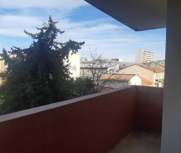 Location appartement 2 pièces 41.86 m² à Marseille 10e Arrondisseme... - Photo 3